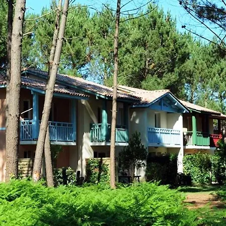 Prázdninový areál Pierre & Domaine Du Golf De Pinsolle