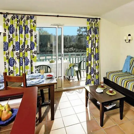 منتزه العطل Pierre & Domaine Du Golf De Pinsolle
